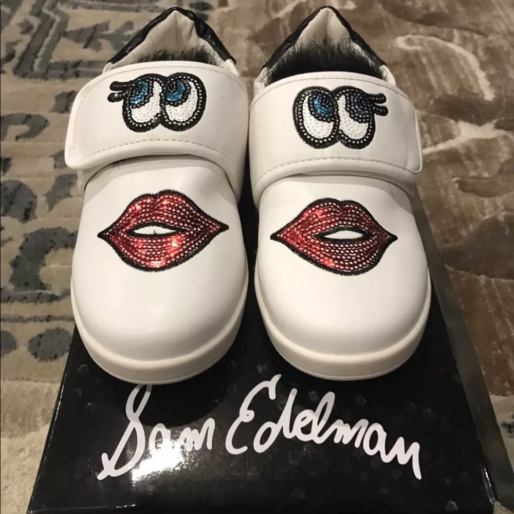 NWT Sam Edelman size 2 girls white Velcro sneakers